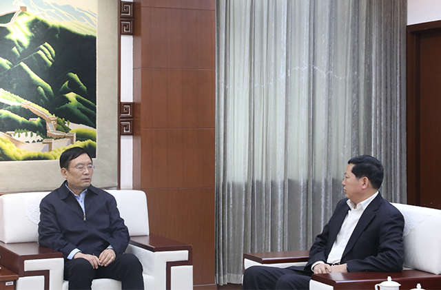 中國(guó)國(guó)際工程咨詢有限公司黨委書記、董事長(zhǎng)茍護(hù)生
